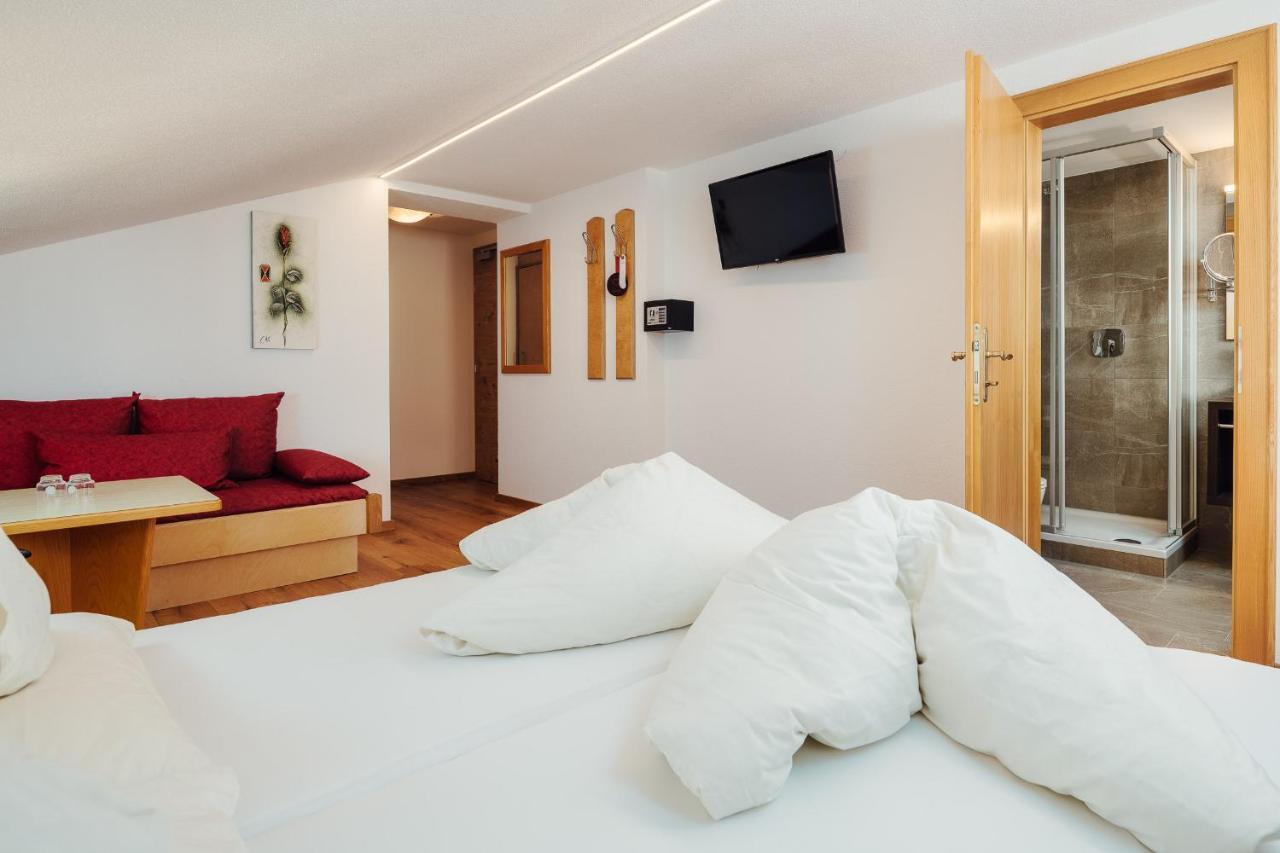 Hotel Garni Jaegerheim Serfaus Exterior photo